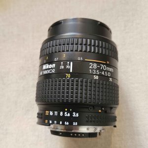 Nikon 27-70mm F3.5-4.5D